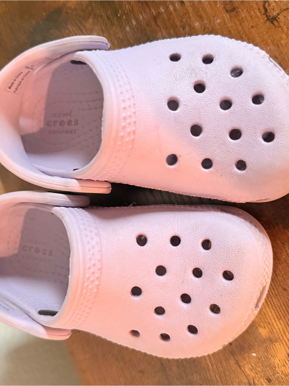 CROCS Kids Classic Clogs in Lilac